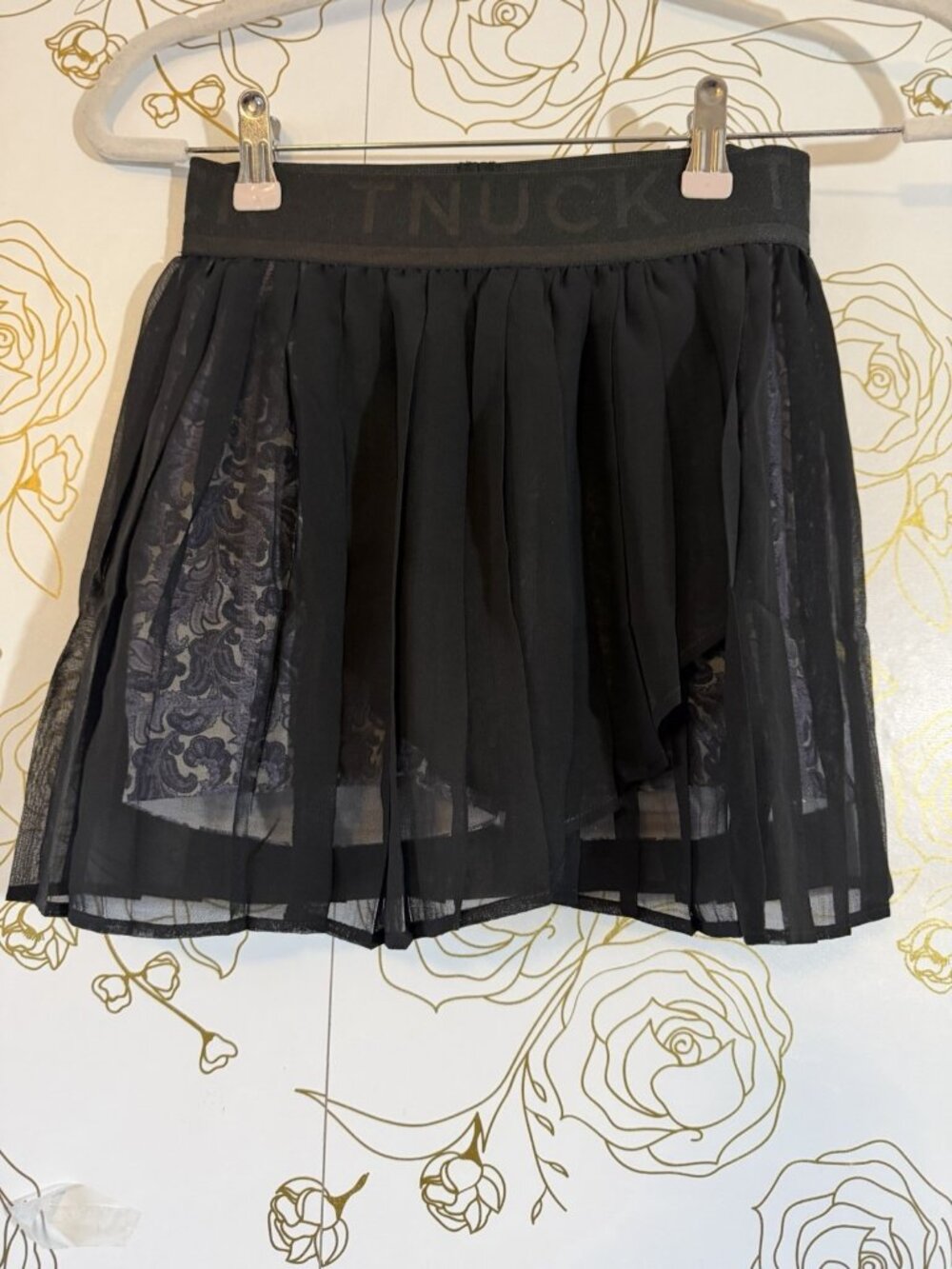 Tuckernuck Athletic Skort Skirt  XS Black Tulle Tennis Golf Pickleball NEW